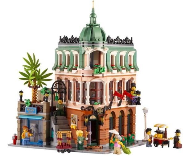 LEGO Creator Expert 10297 Hotel butikowy