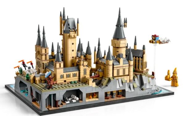 LEGO Harry Potter 76419 Zamek Hogwart i błonia