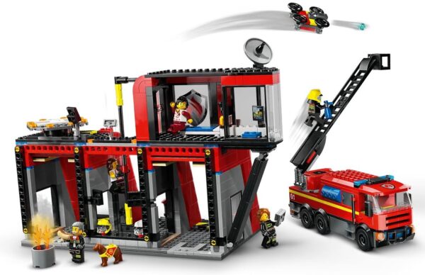 LEGO City 60414 Remiza strażacka z wozem strażackim